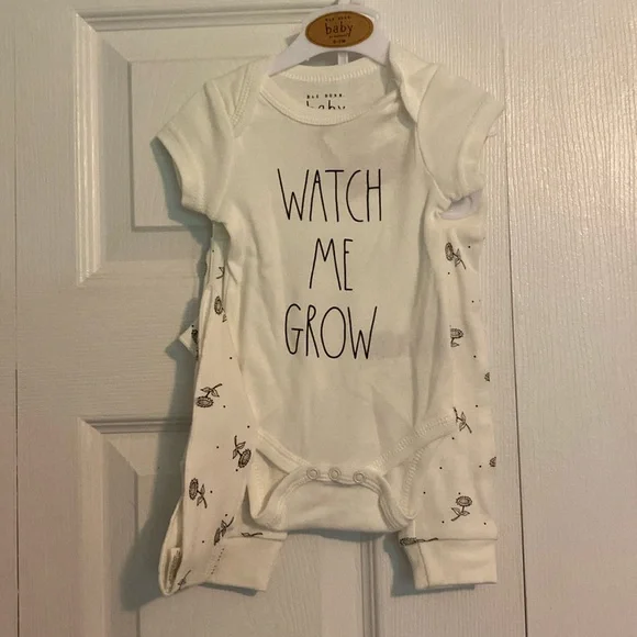 Rae Dunn Matching Set - Picture 1 of 2